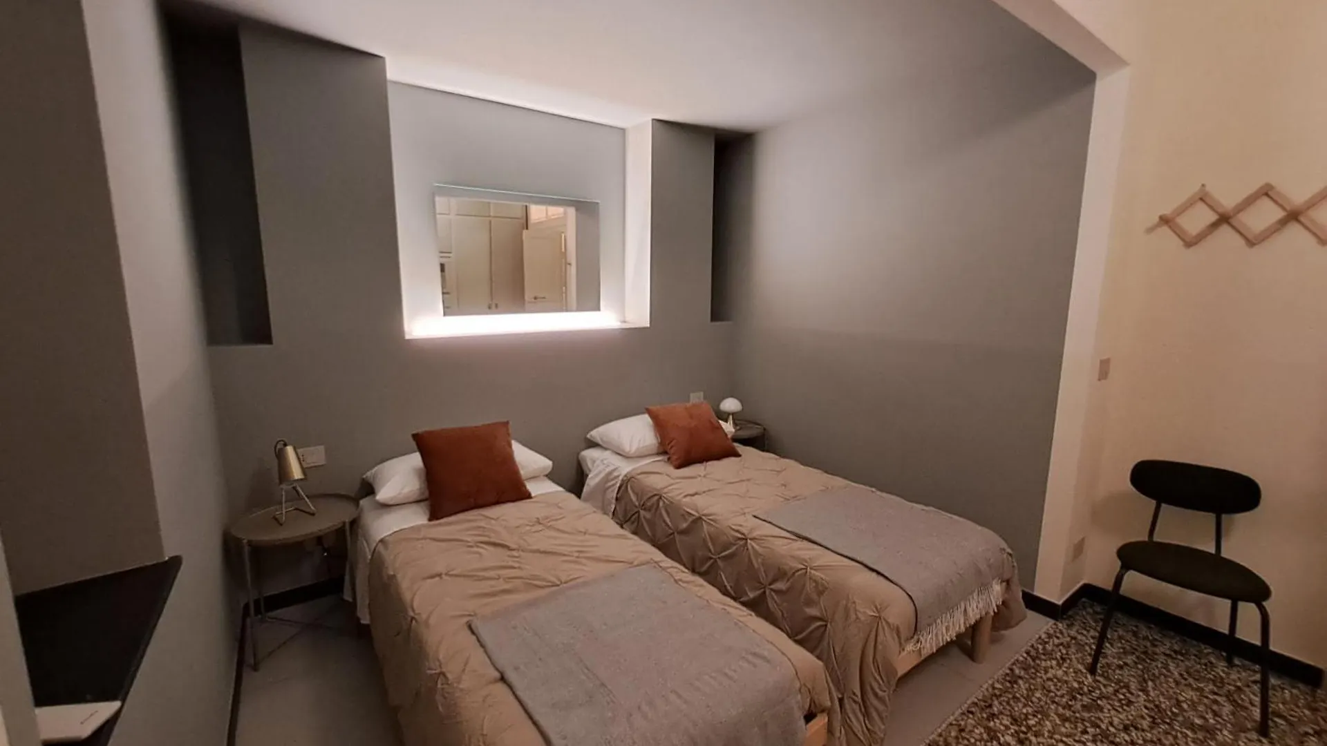 L'Alcova B&B, A Due Passi Dal Centro Genova