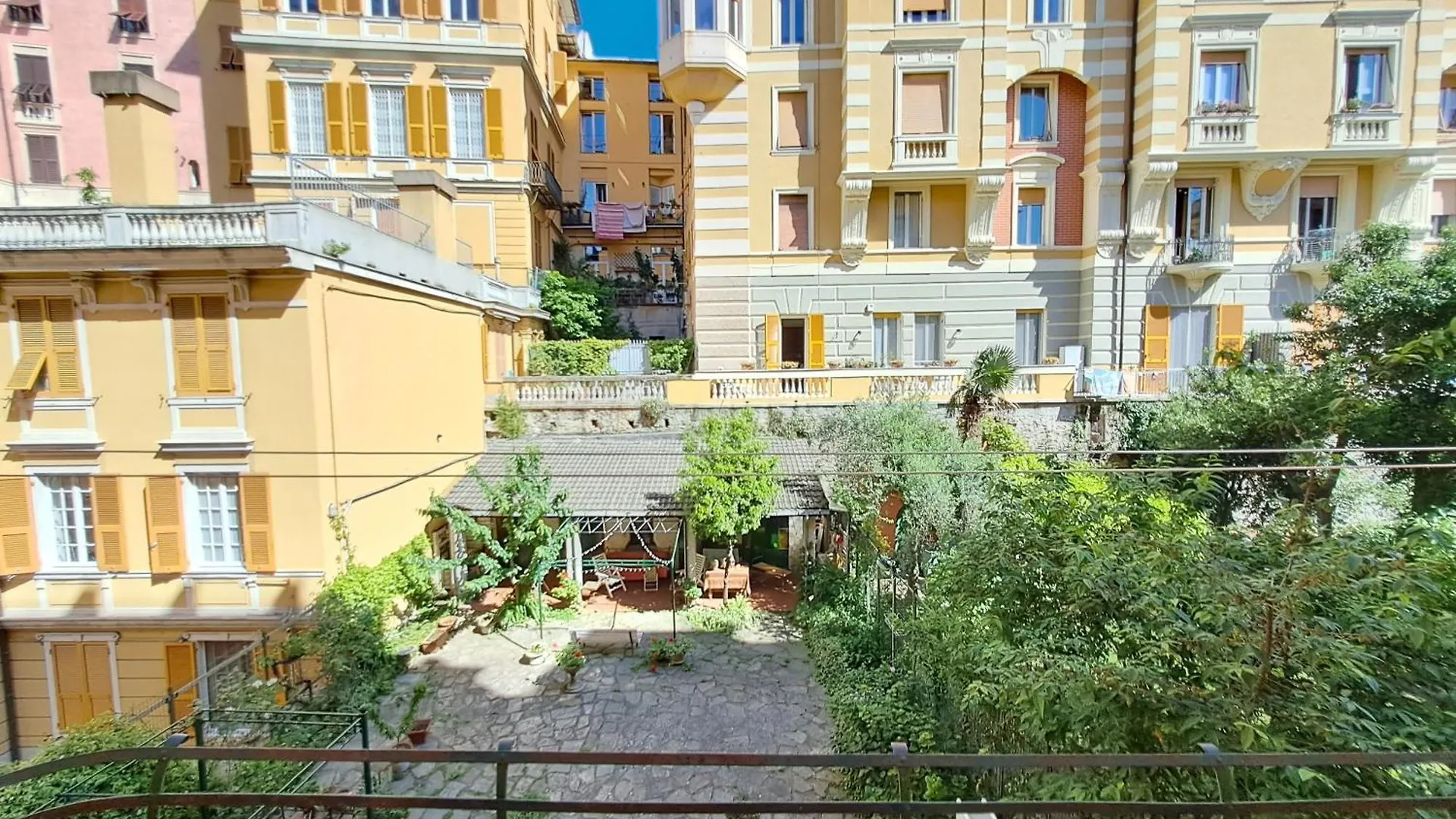 L'Alcova B&B, A Due Passi Dal Centro Genova 0*,  Italia